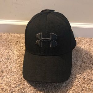 New Under Armour L/XL man’s hat